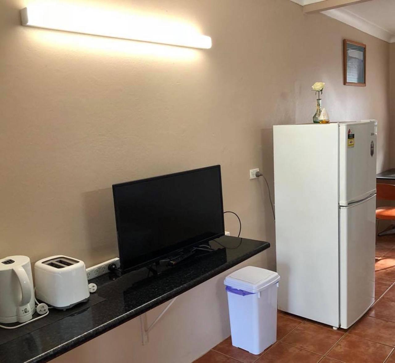 Childers Budget Accommodation Экстерьер фото